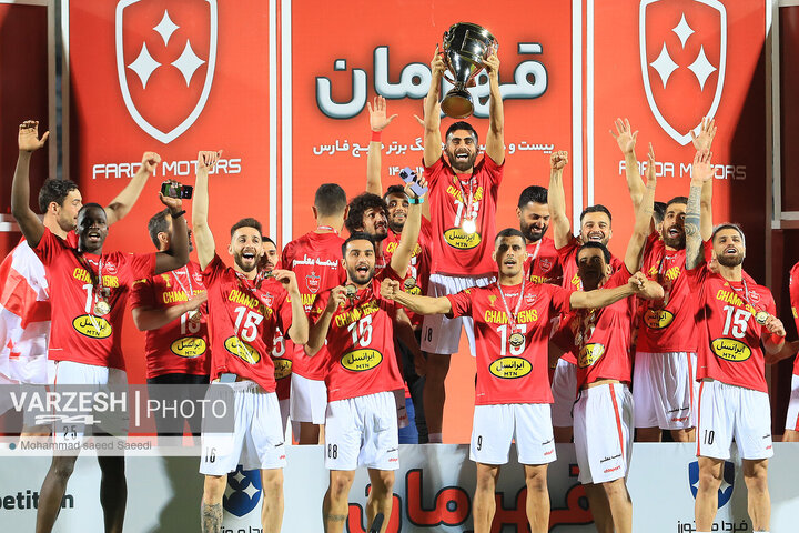 هفته 30 - نساجی قائمشهر 0 - 4 پرسپولیس - جشن قهرمانی