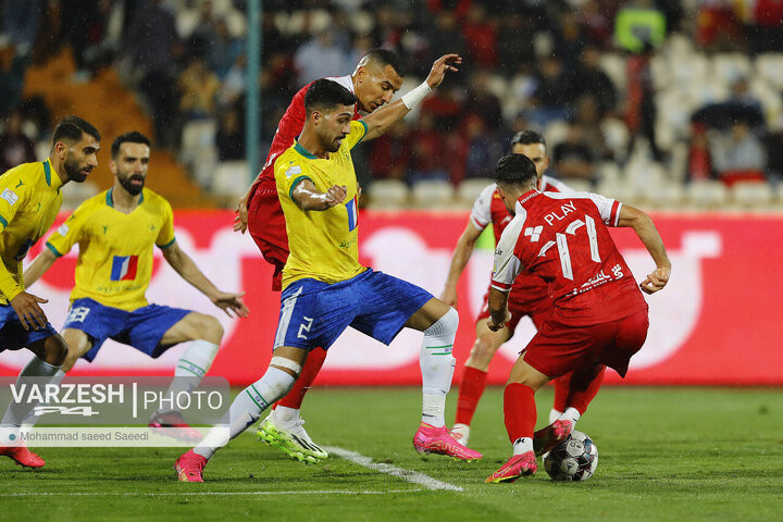 هفته 9 - پرسپولیس 2 - 2 صنعت نفت آبادان