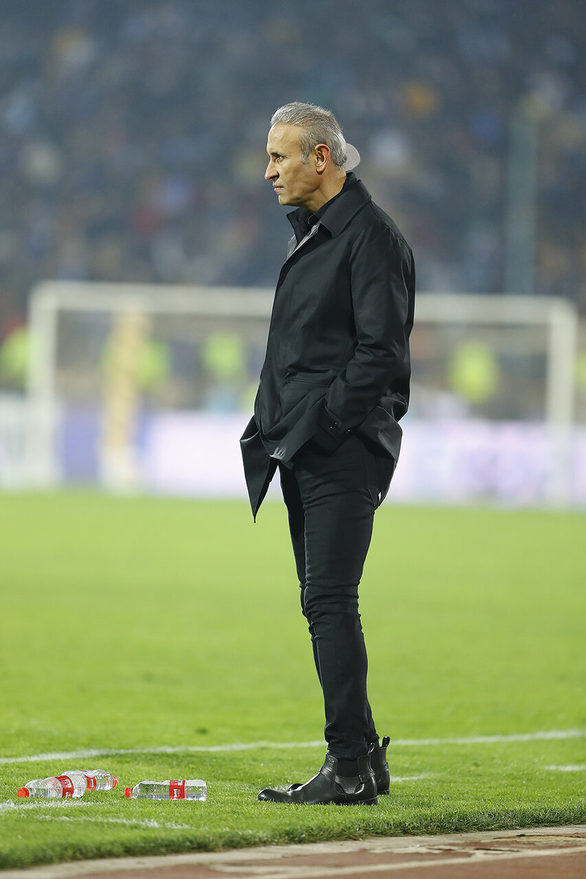 گلمحمدی: مدیر آنها با رییس فدراسیون رفیق است!