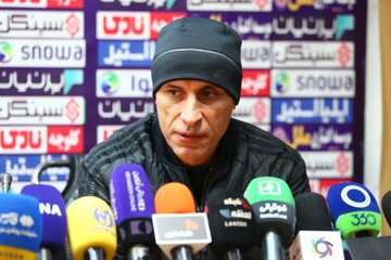 گل‌محمدی: سر پرسپولیس کلاه گذاشتید!