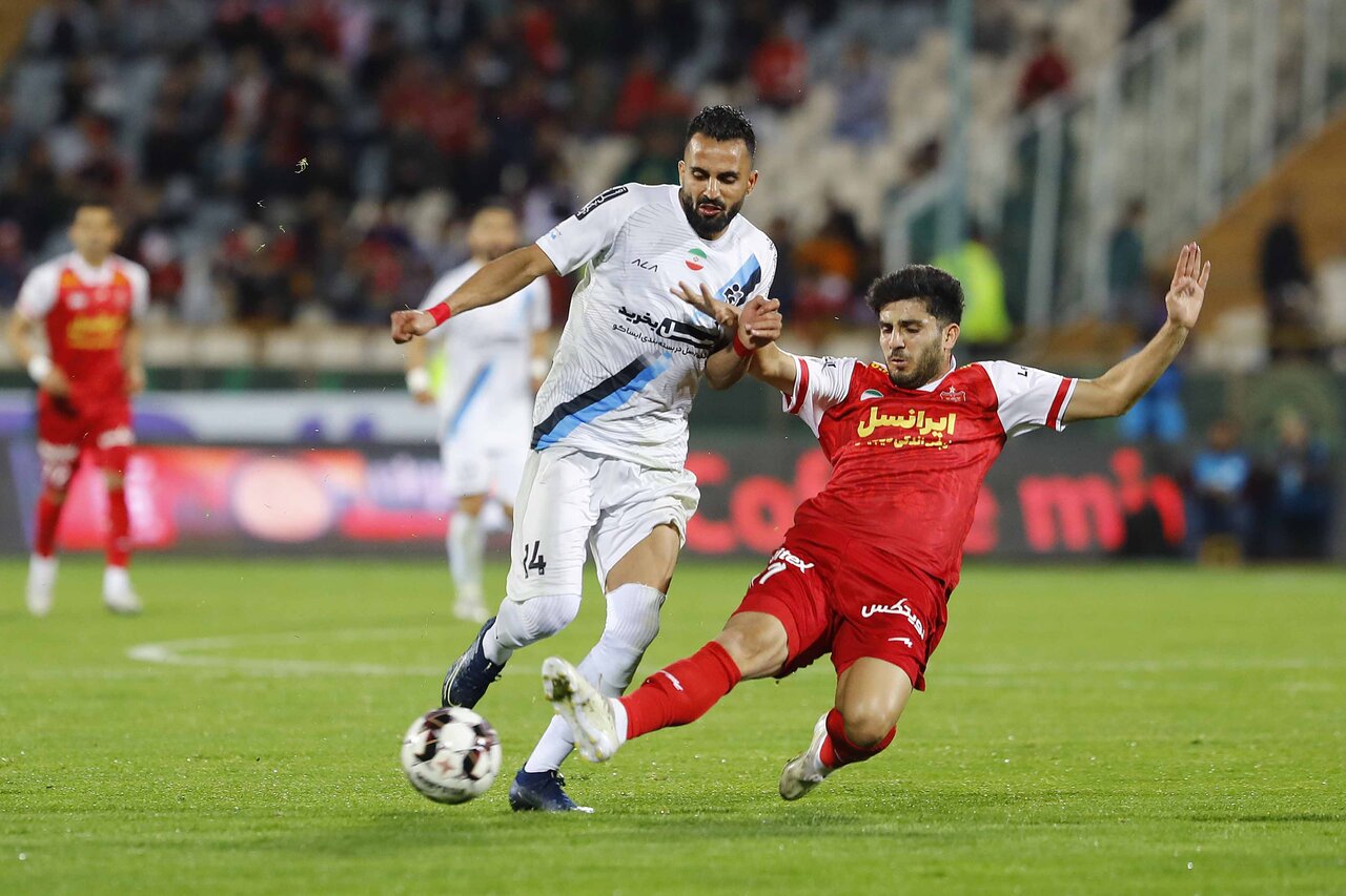 پرسپولیس 2 - پیکان صفر: پیش به سوی رویا