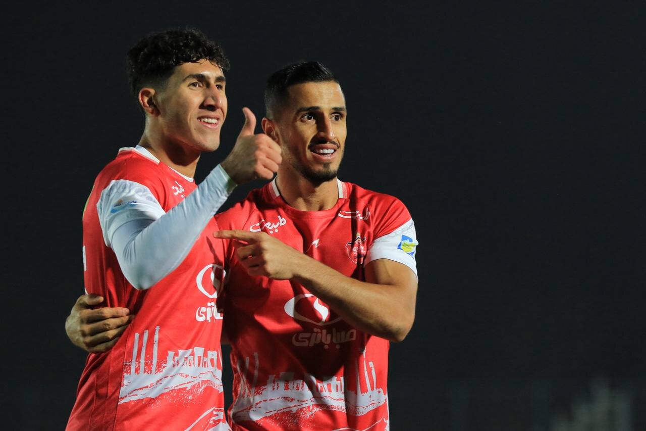 پرسپولیس ۲ - ۰ شمس آذر : متفقالقول در صدر جدول!