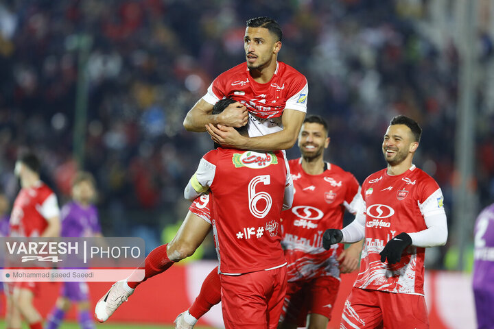 هفته 15 - هوادار 0 - 5 پرسپولیس