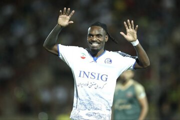 سومین خرید پرسپولیس با لباس آبی بست!