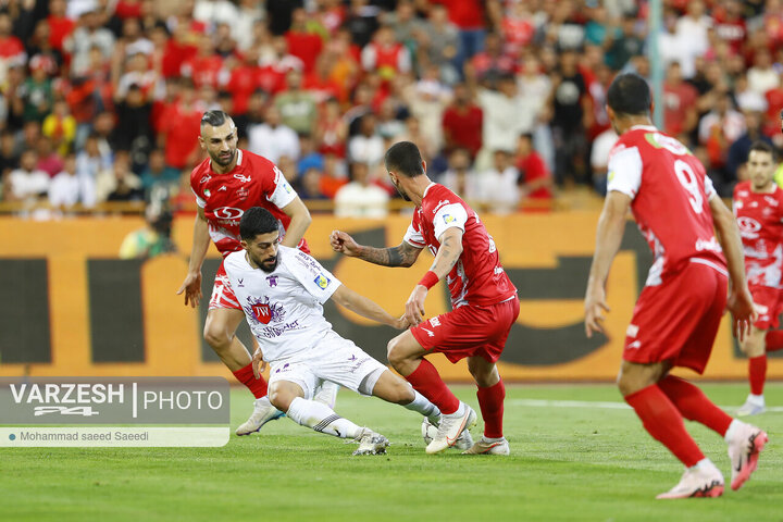 هفته 30 - پرسپولیس 2 - 0 هوادار