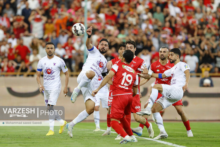 هفته 30 - پرسپولیس 2 - 0 هوادار