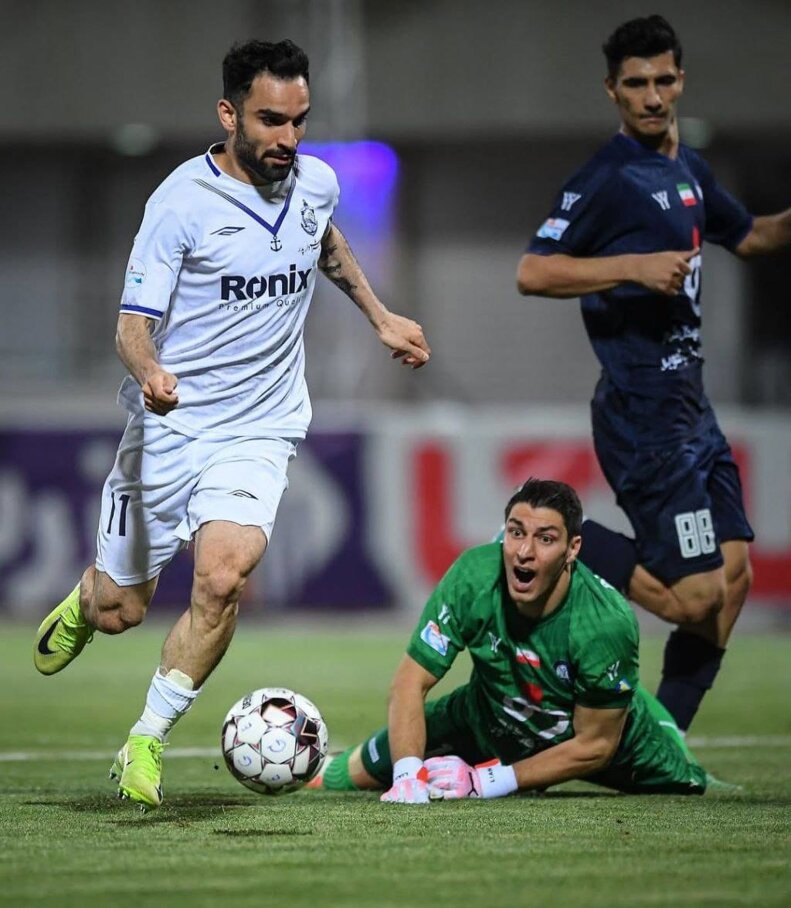 گلگهر ۰_ ملوان ۱: ضدحمله مرگبار به فینال