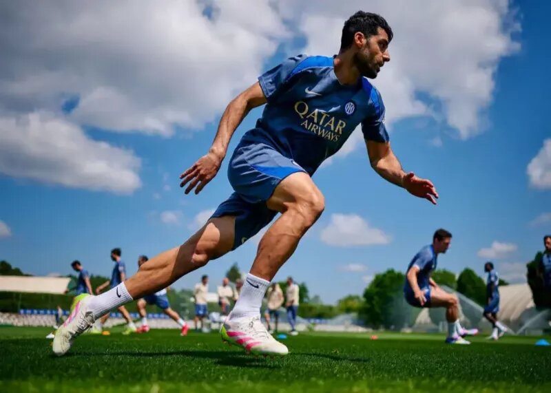 به طارمی پیراهن فولام پوشاندند! مهدی طارمی