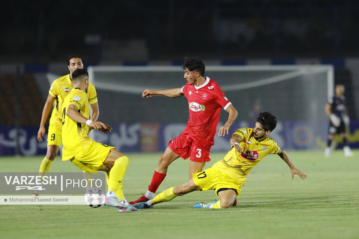 هفته 1 - پرسپولیس 1 - 1 فجرسپاسی