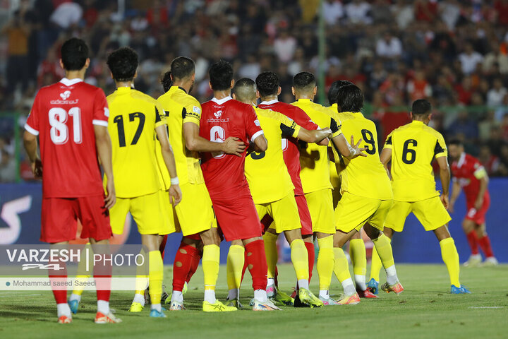 هفته 1 - پرسپولیس 1 - 1 فجرسپاسی