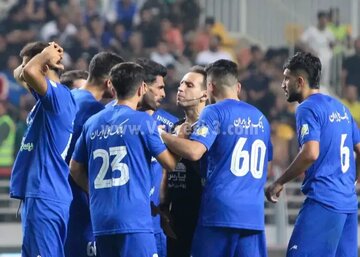 دستور موقت: لیدر خاطی استقلال محروم شد
