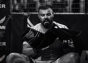 پیروزی سخت امیر علی‌اکبری مقابل جانسون آمریکایی