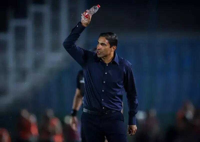 شوک به پرسپولیس: هاشمیان برای جدایی ۵۰ میلیارد خواست!