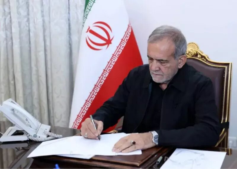 پیام تسلیت رئیس‌جمهوری در پی درگذشت صابر کاظمی