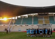 تکمیل فاجعه: چمن تختی باید تعویض شود!