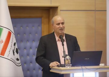 تاج: بازیکنان تیم ملی باید انتقادپذیر باشند