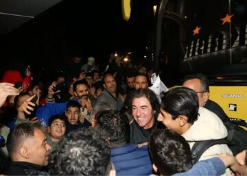 ازدحام، شلوغی، بی‌نظمی: استارت زشت دربی!