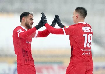 پرسپولیس دو - سپاهان یک: حمله ازبکستانی به صدر!