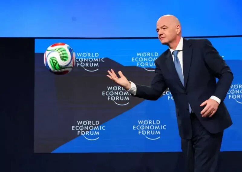 اینفانتینیو: آمریکا به هوادران ایران ویزا می‌دهد!