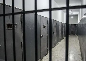 ایجنت ایرانی یک‌ماه وحشتناک در زندان امارات!