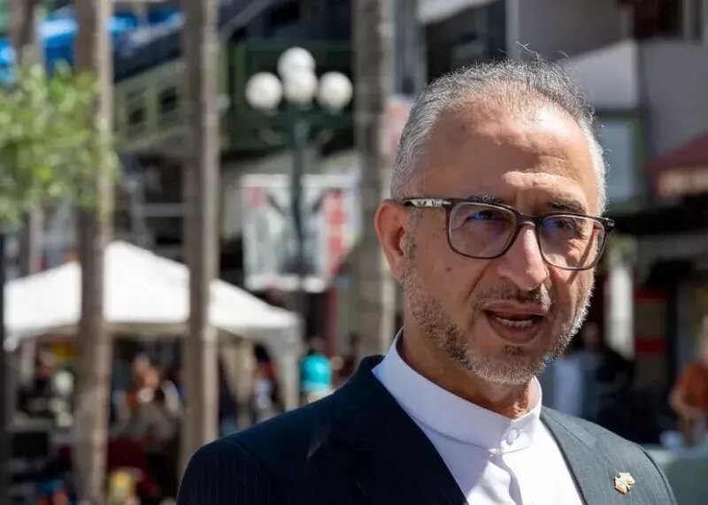 سفیر ایران