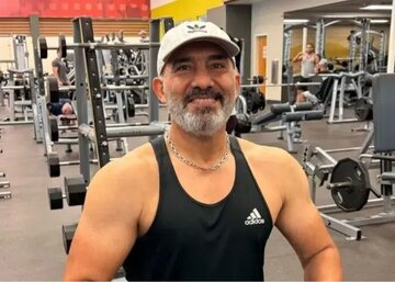 خیره‌کننده‌: عابدزاده لگد می‌خورد، تسلیم نمی‌شود!